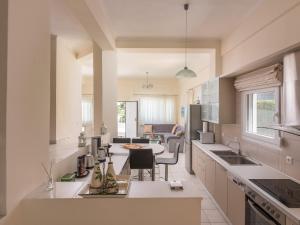 Aegean Residence - F & B Summer Collection