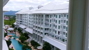 The Energy Seaside Condo 2 Bedrooms By AP