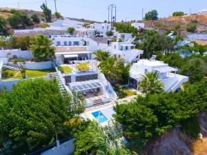 Alexandros Village Milos Greece