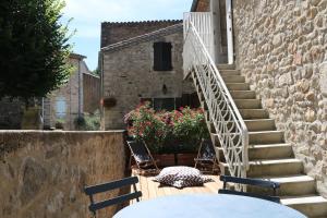 Appartements Coeur de Vogue : Appartement avec Terrasse