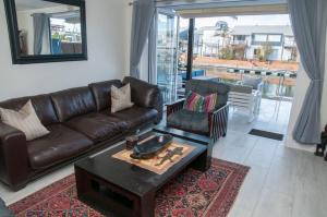 3 Spinnaker The Quays