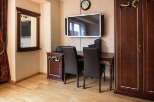 Old Riga terrace apartment