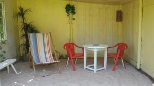 Summer bungalo trailer