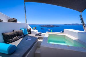 Modernity Suites Santorini Greece