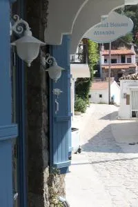 Traditional Houses Atzanou - Samothráki
