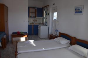 Theofilos Appartements Kythira Greece