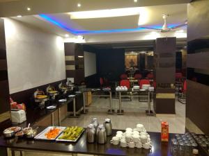 FabHotel Vardhmaan Inn