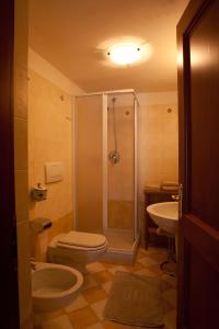 One-Bedroom Apartment with Balcony (4 Adults)