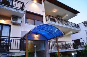 埃利玛丽亚旅馆 - 克桑西