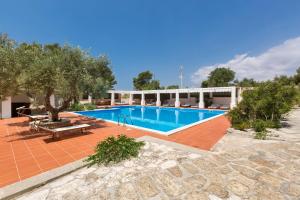 Masseria Colosso by BarbarHouse