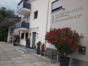 Gästehaus Brunnerhof - Eitting