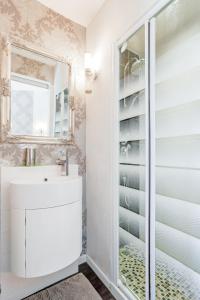 Maisons d'hotes Le Petit Flo : photos des chambres