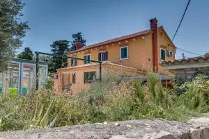 Apartments Josip & Maria - 大洛希尼