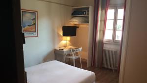 Hotels Hotel Ttiki Etchea : photos des chambres