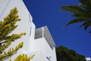 Nicos Studios & Apartments Paros Greece