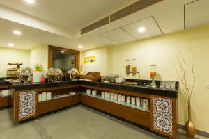 Viva Hotel Near Madgaon Railway Station