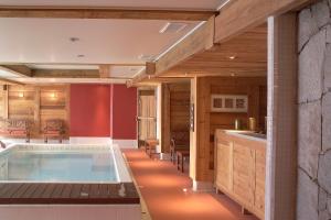 Hotels Alliey & Spa Piscine Appart-hotel Serre chevalier : photos des chambres