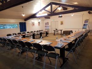 Hotels Kyriad Angouleme Nord Champniers- Hotel & Residence : photos des chambres
