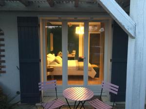 CHAMBRE SCANDY B&B photo 18