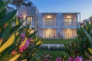 White Pearls-Adults Only Luxury Suites - 兰皮