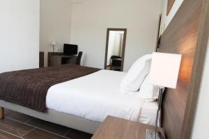 Hotels Hotel Des Nacres : photos des chambres