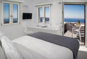 May Seven Suites - Adults Only Santorini Greece