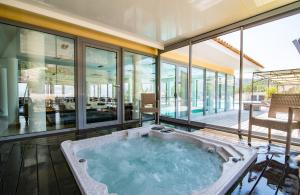 Hotels Le Mariana : photos des chambres