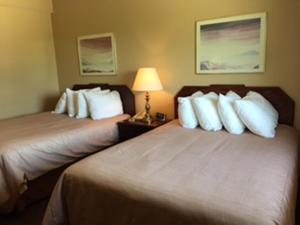 Travelodge by Wyndham Winnipeg Airport West