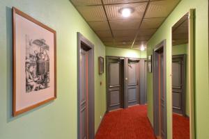 Hotels Hotel Restaurant Dontenville : photos des chambres