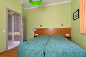 Hotels Hotel Restaurant Dontenville : photos des chambres