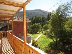 Qali Samanawasi - Oropesa