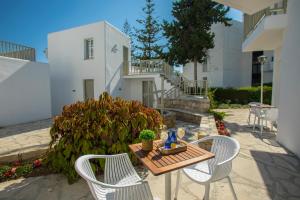 Bungalow with Garden View room in Leonardo Plaza Cypria Maris Beach Hotel & Spa