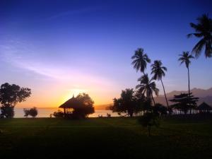 Jl. Pantai Sire, Desa Sigar Penjalin, Kecamatan Tanjung, Sigar Penjalin, Tanjung, Kabupaten Lombok Utara, Nusa Tenggara Bar. 83352, Indonesia.