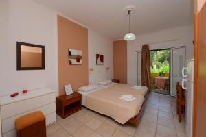 Roula's Studios & Apartment Corfu Greece