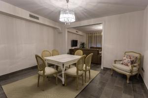 Cañete Medica House