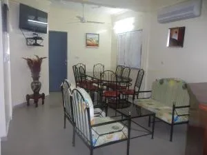 Residence Le Cailcedrat - 瓦加杜古