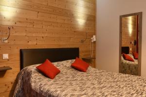 Hotels Hotel Lacour : Chambre Simple