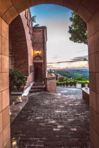 Castello Di Mornico Losana