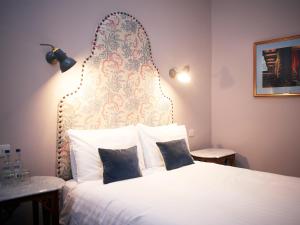Double Room room in Embankment Hotel