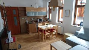 Apartament Selaz