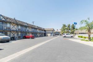 Motel 6-Kingsburg, CA