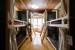 Backstage Party Hostel & Bar