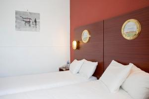 Hotels Hotel Les Gens De Mer Lorient by Popinns : photos des chambres