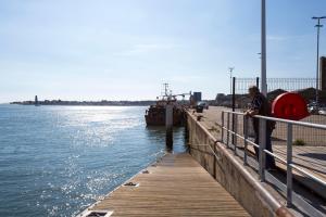 Hotels Hotel Les Gens De Mer Lorient by Popinns : photos des chambres