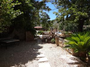 Maisons d'hotes L Ancien Moulin a Huile : photos des chambres