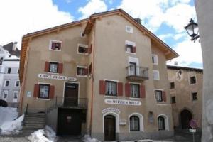 Pension Gasthaus Zum Weissen Kreuz Samedan Schweiz