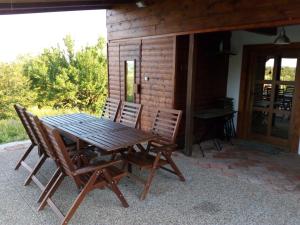 Pécsely apartman