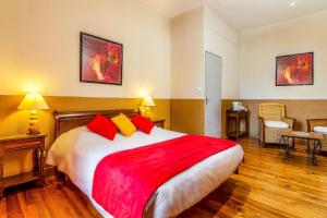 Hotels Hostellerie Des Corbieres : photos des chambres