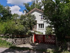 Maisons de vacances Gite La Rochetine : photos des chambres