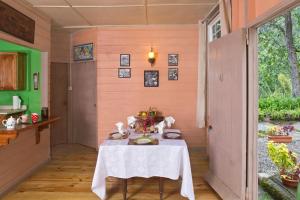 Barbecue Heritage Gardens Cottage - JM